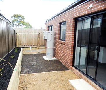 Spacious 3-Bedroom Family Home with Ensuite in Prime Eumemmerring L... - Photo 5