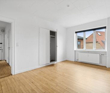 Veldisponeret 3-værelses på Roskildevej - Photo 4