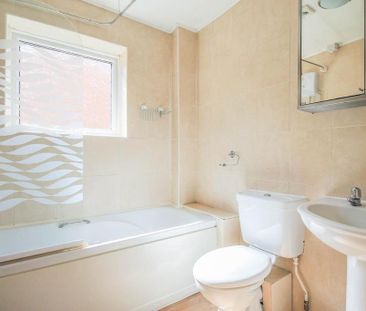 1 bedroom end of terrace house to rent - Photo 2