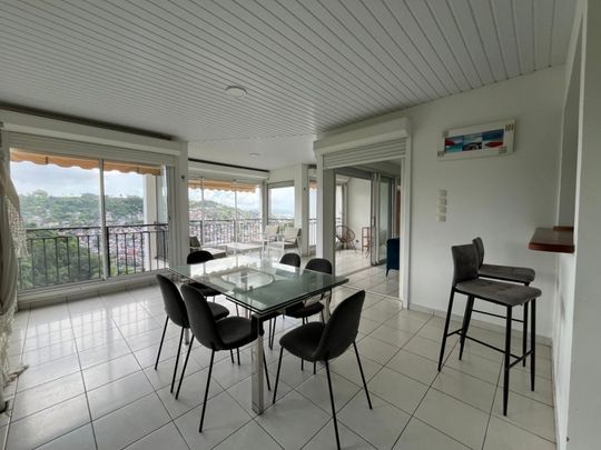 Location Appartement 141.93m² 4 pièces Fort de france - Photo 1