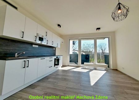 Pronájem bytu 2+kk 49 m² - Fotografie 2