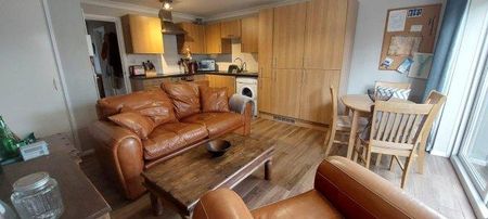 4 bedroom house share to rent - Photo 2