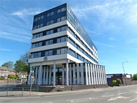 Carlton Square, Nottingham, NG4 - Photo 5