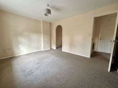 3 bedroom semi-detached house to rent - Photo 2