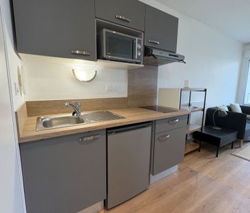 Location Appartement 2 pièces 37m² - Photo 5