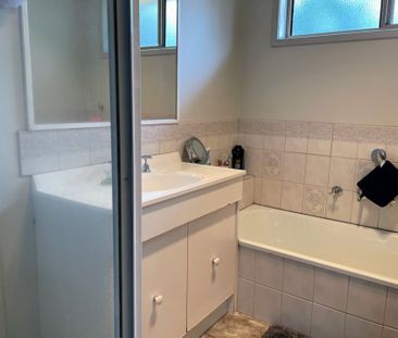 3/103 Bobs Street White Hills VIC - Photo 5