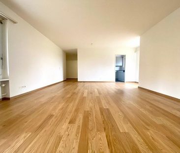 Schöne 3.5 Zimmer-Wohnung in Forch zu vermieten - Photo 1