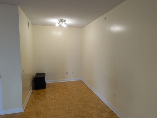 For Lease - 33 Sheppard Avenue Unit# 405, Toronto, Ontario - Photo 1