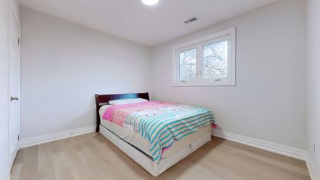 For Lease - 85 Lake Drive, Georgina, Ontario - Photo 2