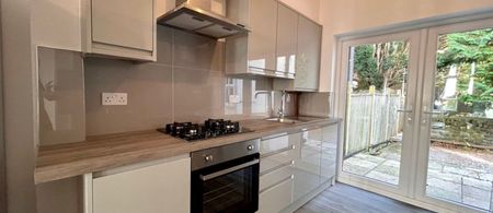 8 Malefant Street, Cathays, Cardiff, CF24 4QB - Photo 3