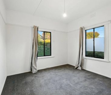 Modern Comfort in Prime Location - Photo 3