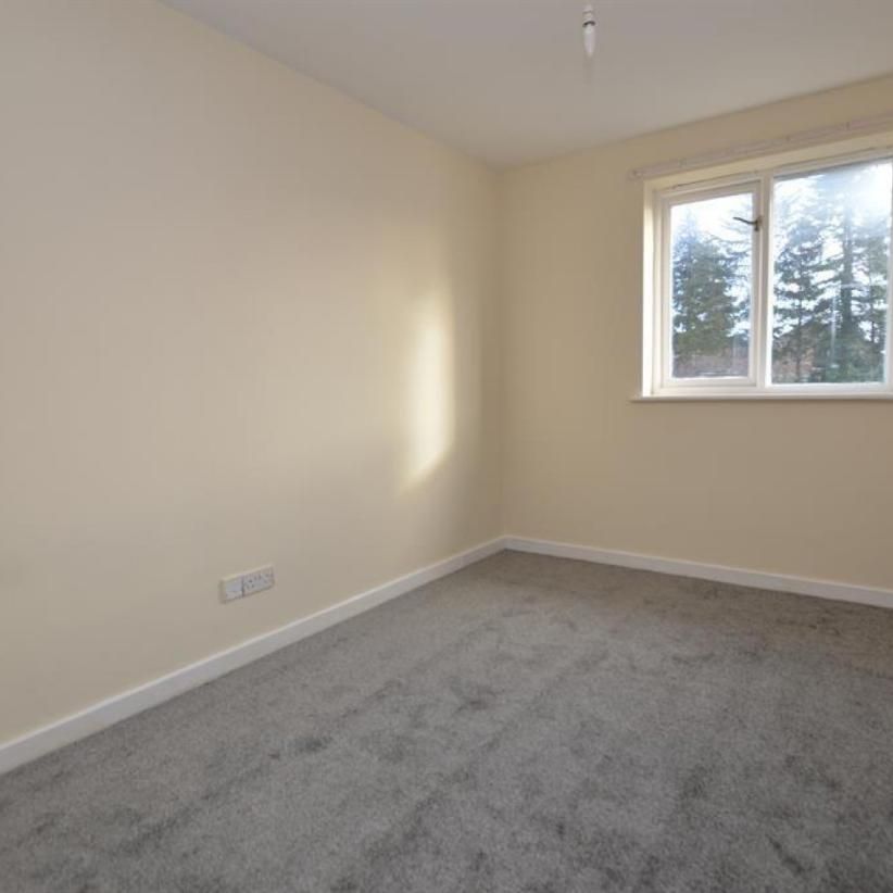 Bradgate Drive, Wigston, LE18 1HB - Photo 1