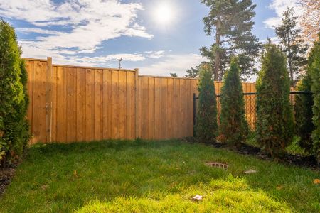 For Lease - 138 EAST Street Unit# 3, Oakville, Ontario - Photo 3