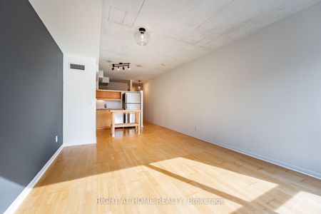 MoZo Lofts , #726 - Photo 3