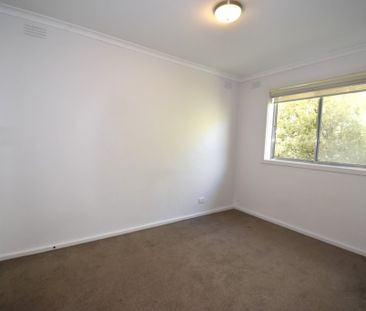 Spacious Apartment & Great Location - Photo 5