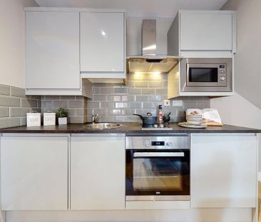 1 bedroom apartment to rent - Photo 2