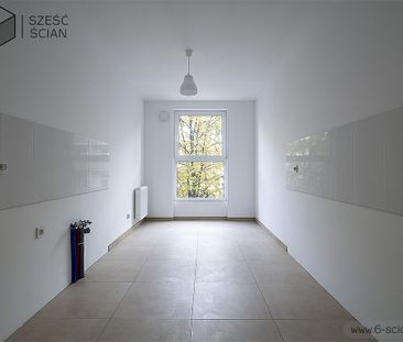 Wrocław, Kolejowa - Photo 6