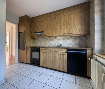 Bel appartement de 4 pièces au coeur de Tavannes - Photo 1