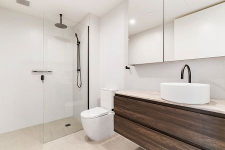 Contemporary Luxury Living in the Heart of Clayton - Photo 5