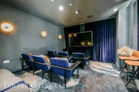 Sutton Court Road - Photo 2