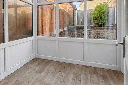 Lindford Drive, Norwich, Norfolk, NR4 - Photo 2