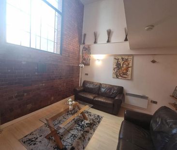 2 Bed Flat, Sorting Office Building, M3 - Photo 3