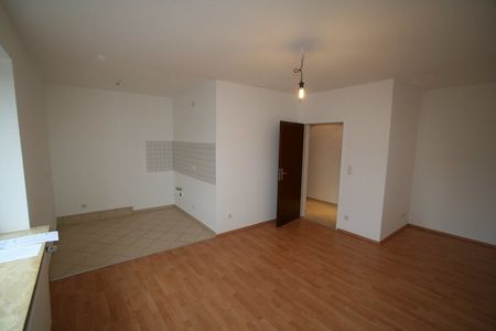 Energetisch modernisierte Single-Wohnung! - Photo 2