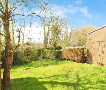 2 bedroom semi-detached house to rent - Photo 6