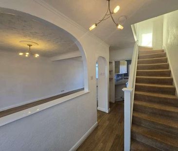 Causeyware Road, Edmonton, N9 - Photo 6