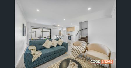 Just a short walk to all the amenities you need! - Photo 2