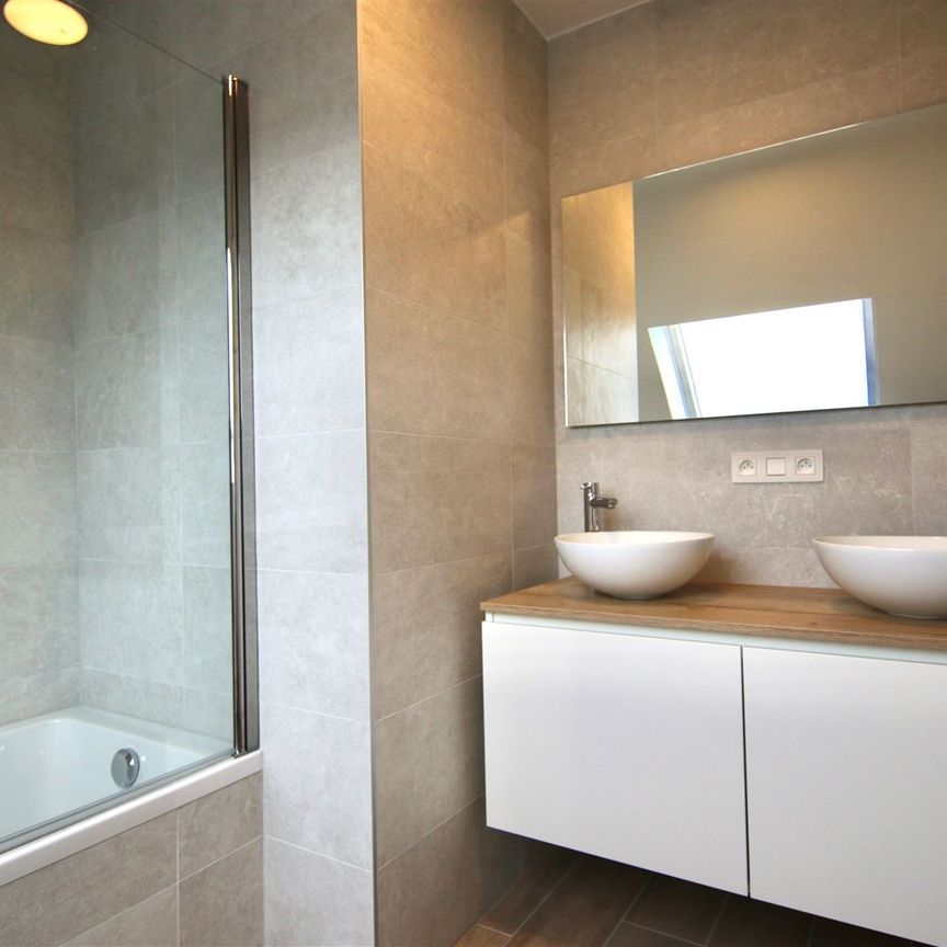 Duplex appartement in het centrum van Vrasene - Foto 1