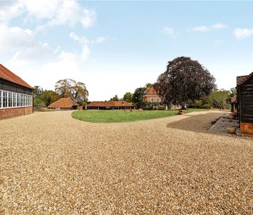 Substantial period Grade II listed residence with outbuildings, sta... - Photo 4
