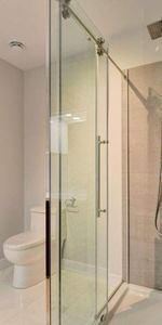 2 CH - 2 SDB - Sherbrooke - $1,800 /mo - Photo 4