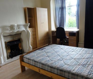 1 bedroom in a house share to rent - Photo 5