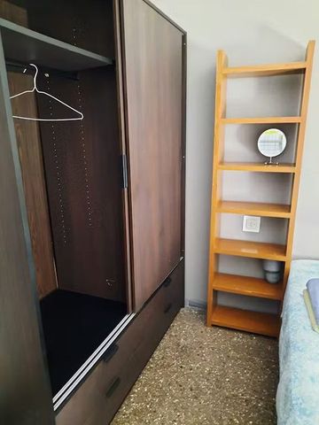 Carrer de Pi i Margall, Barcelona, Catalonia 08025 - Photo 2