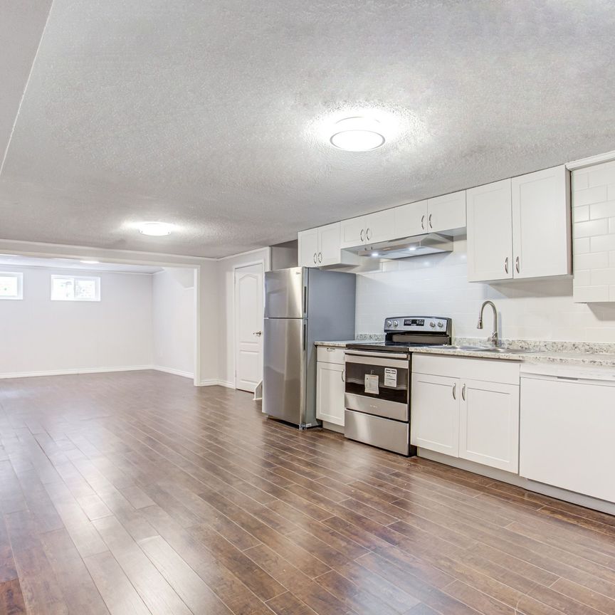 For Lease - 18 Arran Crescent Unit# Basement, Toronto, Ontario - Photo 1
