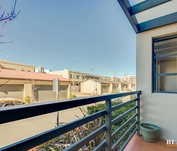 2/120 Athllon Drive Drive, Greenway ACT 2900 - Apartment For Rent |... - Photo 4