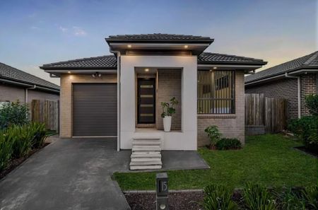 Modern Comfort and Convenience in a Peaceful Airds Location - Photo 5