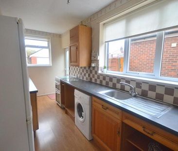 3 Bedroom Semi Detached To Let - Photo 6