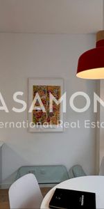 Modern 4-Bedroom Apartment in Heart of Gràcia - Photo 3