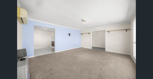 This well-presented 3-bedroom home is ideally located in the heart of Sebastopol, close to local schools, shops, public transport and everyday ameniti - Photo 1