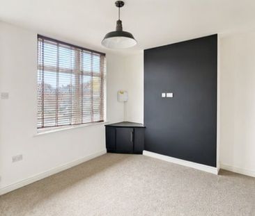 2 bed Terraced - To Let - Photo 1