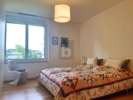 HOCHWERTIG MIT INDOOR POOL UND AUSSICHT INS GRÜNE - Photo 2