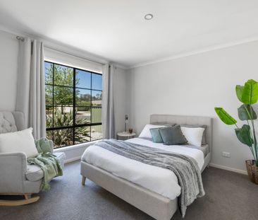 Entertain, Relax & Enjoy - The Perfect Home - Photo 2