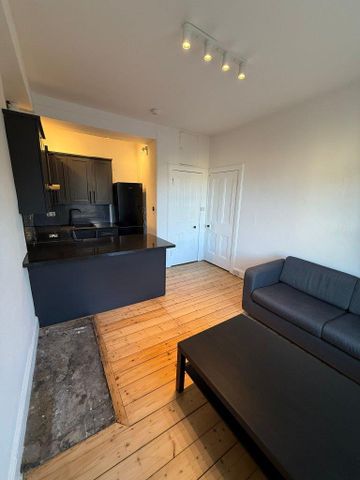 Gardners Crescent, Edinburgh, EH3 8DF - Photo 3