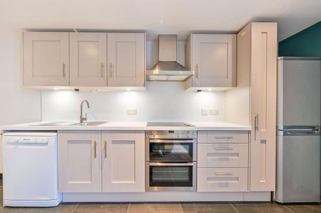 1 bedroom flat to rent - Photo 5