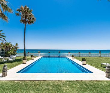 Luxury Villa for rent in San Pedro de Alcántara, Andalusia - Photo 3