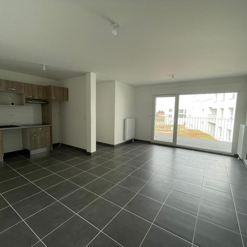 Location Appartement 3 pièces 62m² CHAMBRAY LES TOURS 37170 - Photo 1