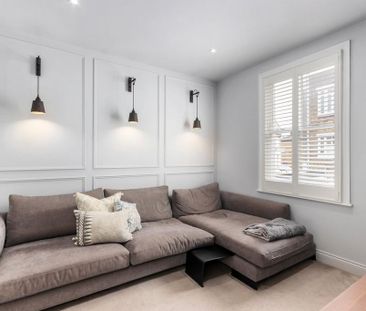 5 bedroom terraced house to rent - Photo 2