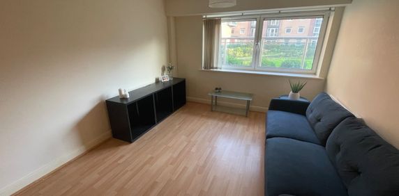 2 bedroom apartment to rent - Photo 2